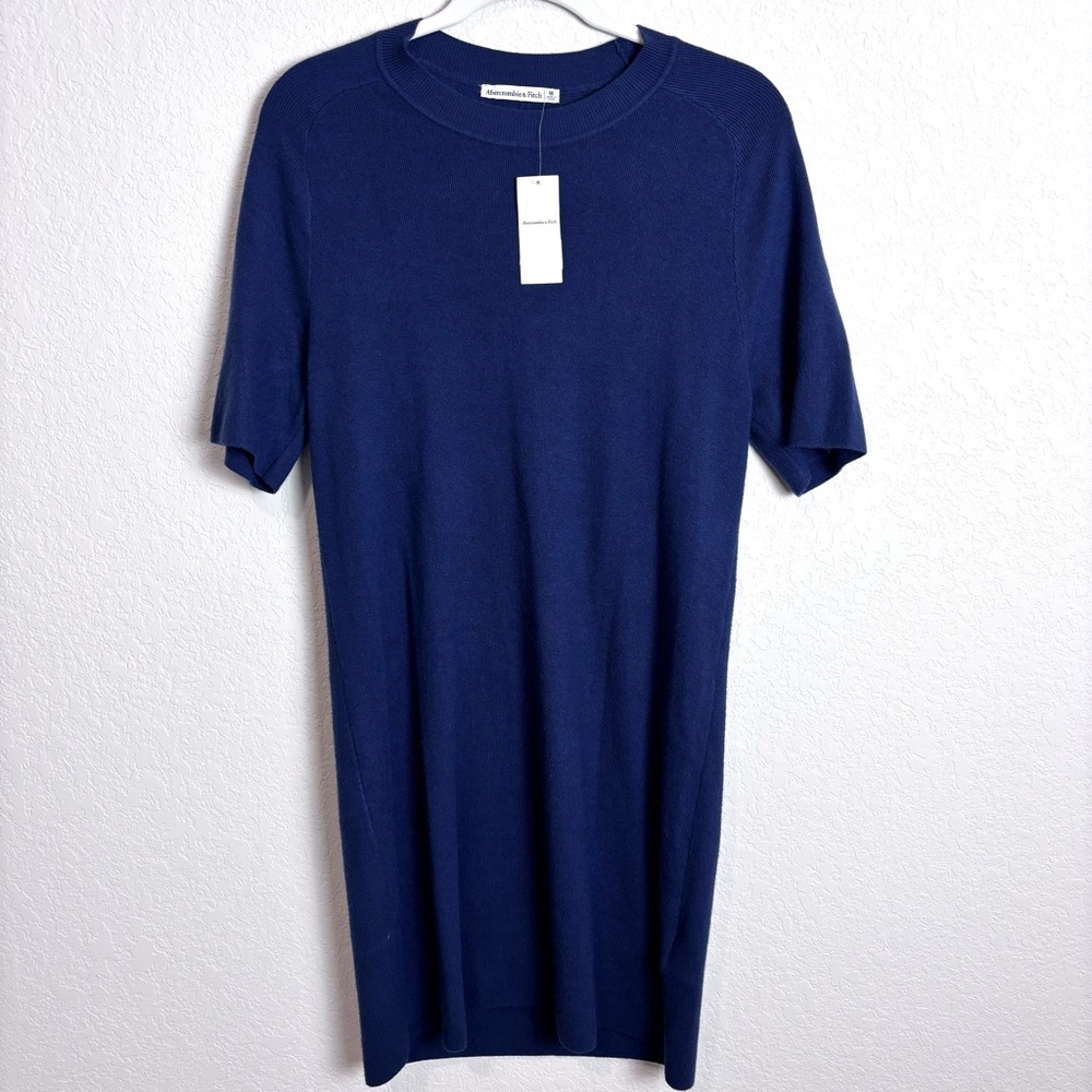NWT Abercrombie & Fitch Navy Blue Short Sleeve Sweater Dress Women’s Medium Prep
